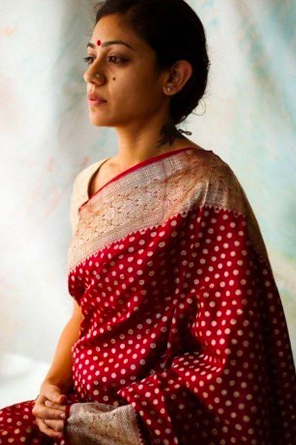 Red Faux Silk Traditional Wear Saree For Women With Blouse