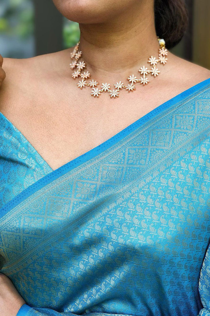 Deserving Firozi Soft Silk Saree with Comely Blouse Piece