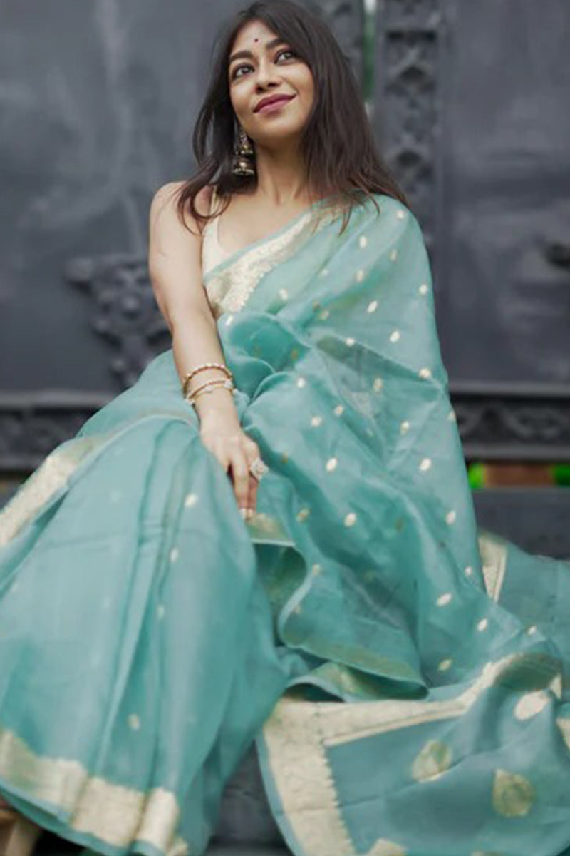 Moiety Off White Soft Banarasi Silk Saree With Panoply Blouse Piece