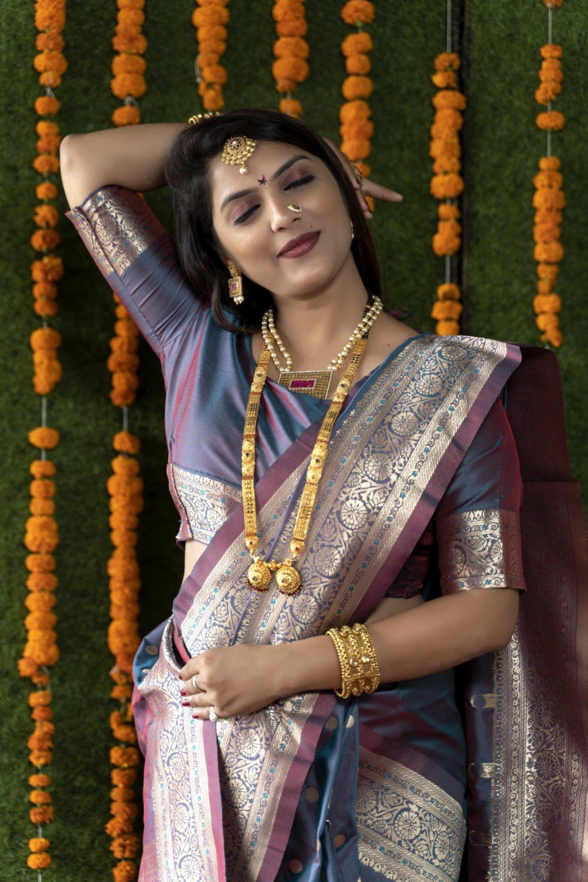 Unequalled Grey Banarasi Silk Saree With Most Traditional Blouse Piece