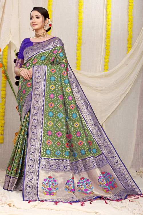 Stylish Green Soft Patola Silk Saree with Demanding Blouse Piece