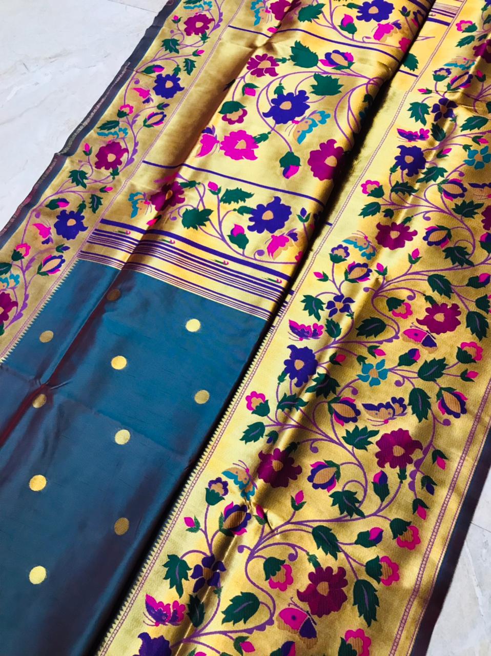 An insanely Grey Paithani Silk Saree With Sizzling Blouse Piece