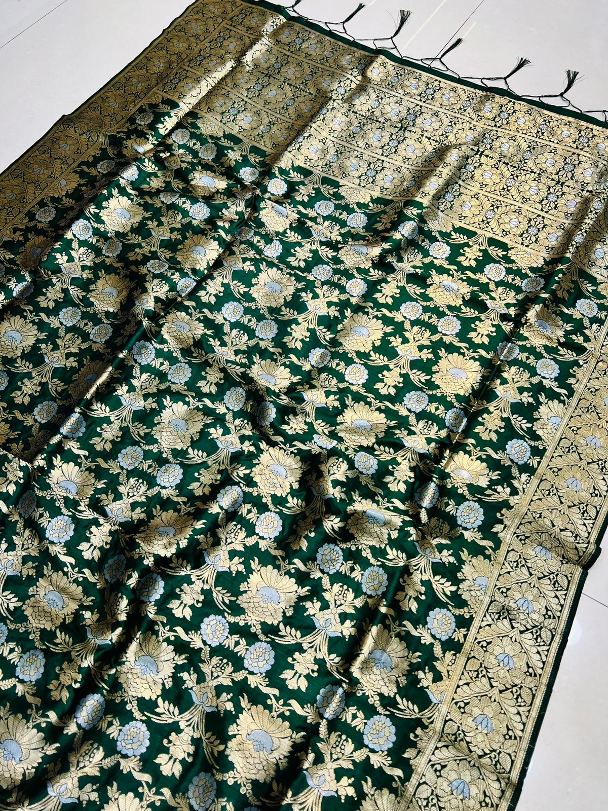Refreshing Dark Green Banarasi Silk Saree With Fairytale Blouse Piece