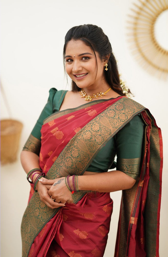 Elision Maroon Soft Silk Saree With Lassitude Blouse Piece