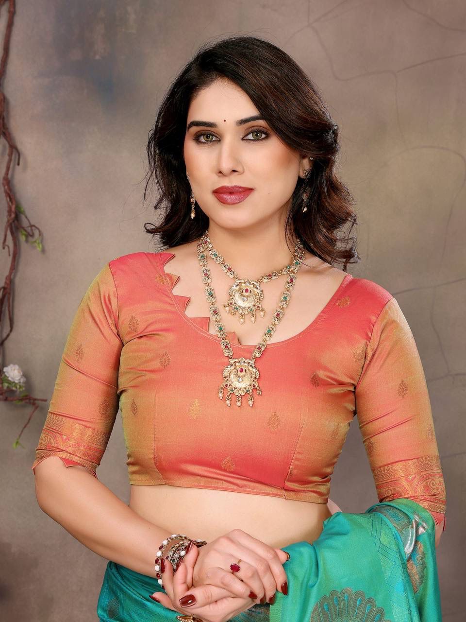 Dazzling Sea Green Soft Banarasi Silk Saree With Enigmatic Blouse Piece