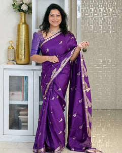 Amazing Purple Soft Silk Saree With Smart Blouse Piece