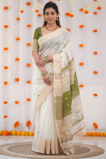 Brood Beige Cotton Silk Saree With Winsome Blouse Piece