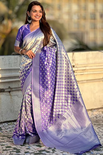 Unique Lavender Soft Silk Saree With Vestigial Blouse Piece