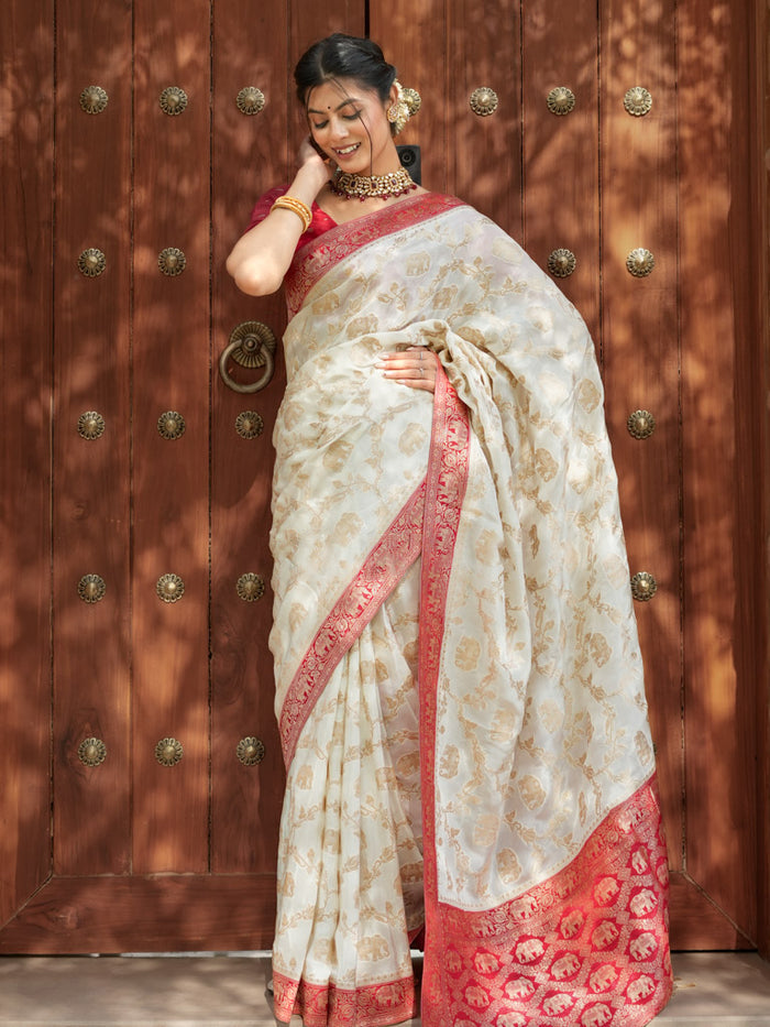 Delectable Beige Soft Silk Saree With Smashing Blouse Piece