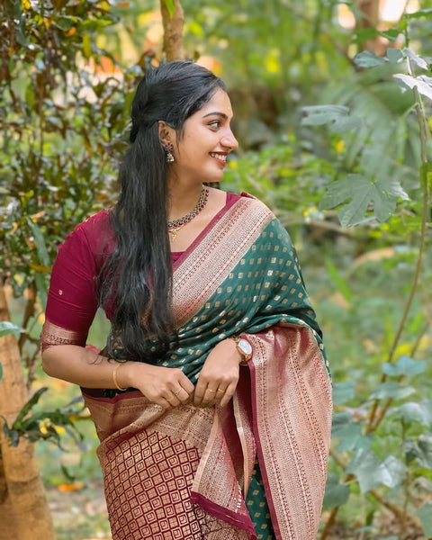 Felicitous Dark Green Soft Silk Saree With Seraglio Blouse Piece