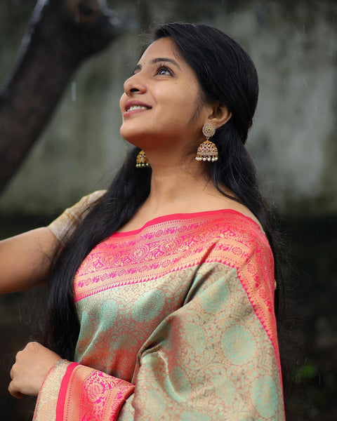 Desuetude Sea Green Soft Silk Saree With Magnificat Blouse Piece