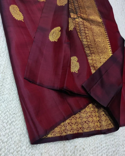 Breathtaking Wine Soft Banarasi Silk Saree With Adorning Blouse Piece