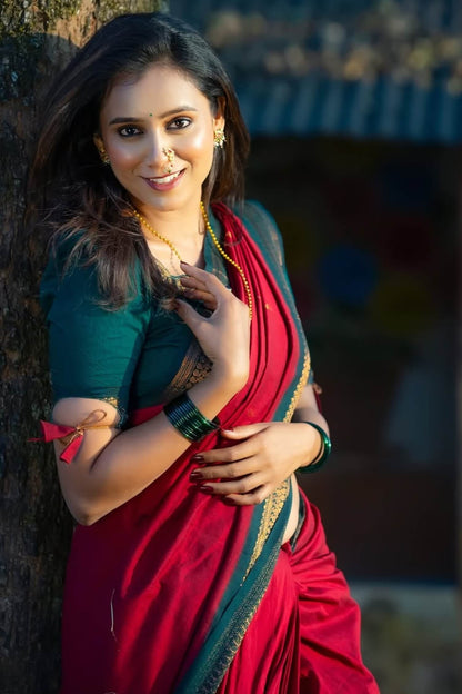 Comely Red Soft Silk Saree With Dalliance Blouse Piece