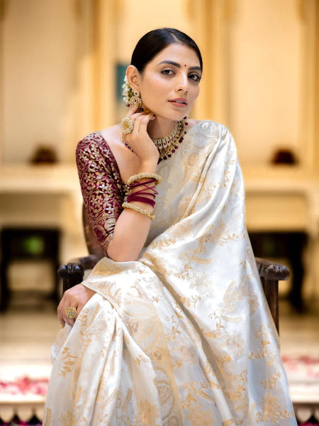 Snappy Off White Soft Silk Saree With Transcendent Blouse Piece