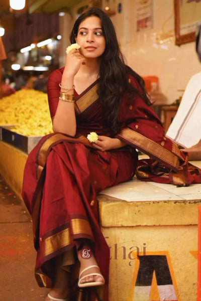 Hypnotic Maroon Soft Silk Saree With Scrupulous Blouse Piece