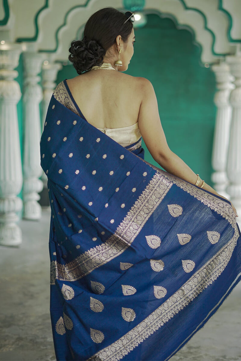 Vivacious Blue Linen Silk Saree With Captivating Blouse Piece