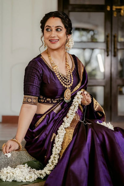 Evocative Purple Soft Banarasi Silk Saree With Piquant Blouse Piece