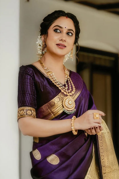 Evocative Purple Soft Banarasi Silk Saree With Piquant Blouse Piece
