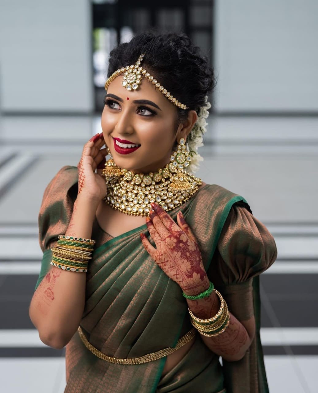 Deserving Green Soft Silk Saree with Energetic Blouse Piece