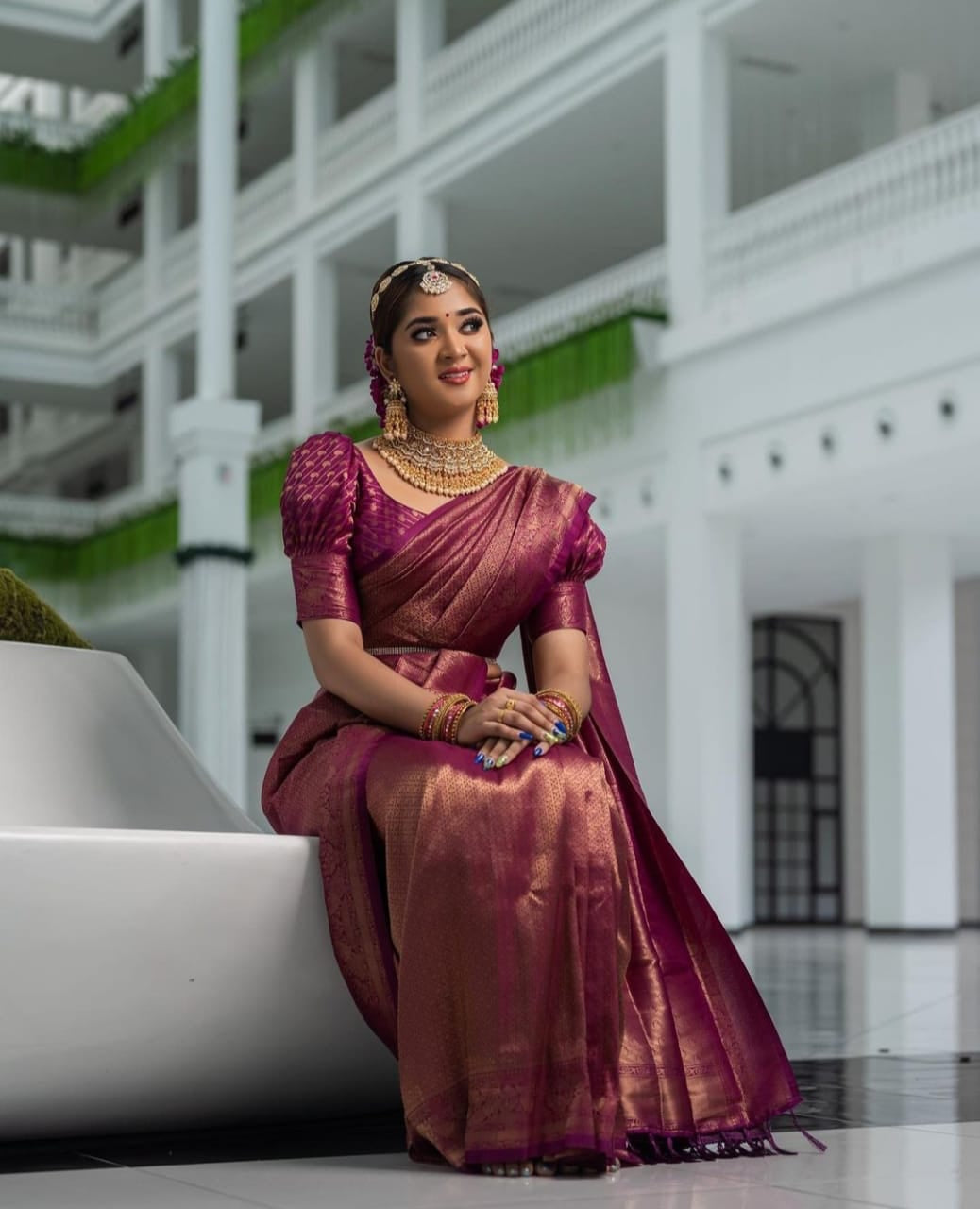 Deserving Purple Soft Silk Saree with Energetic Blouse Piece