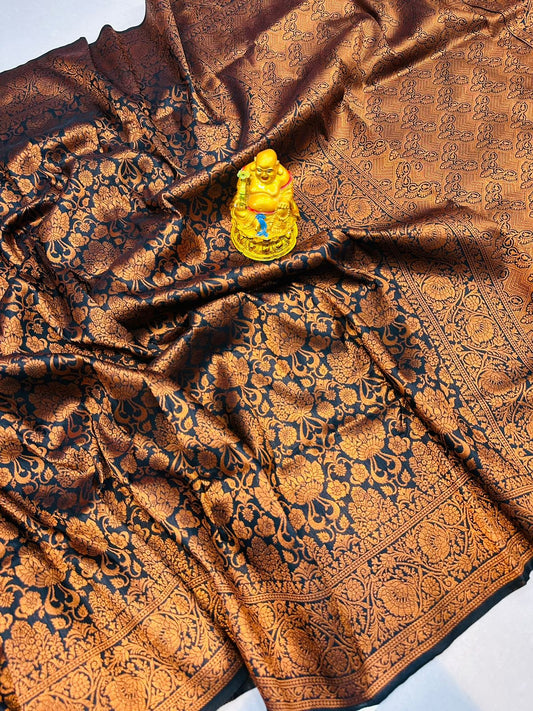 Classy Black Kanjivaram Silk Saree With Outstanding Blouse Piece