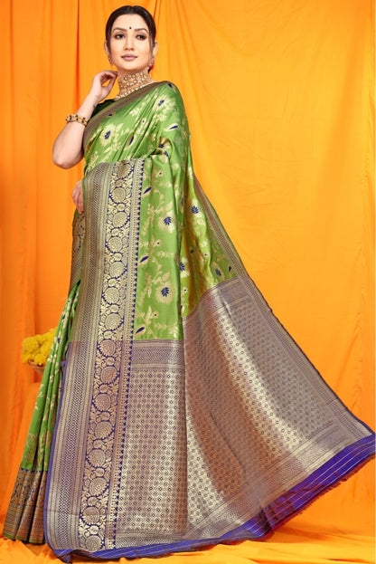 Stylish Mehandi Kanjivaram Silk With Tremendous Blouse Piece