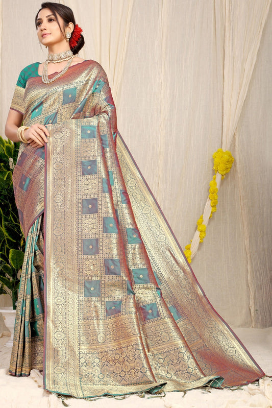 Capricious Grey Kanjivaram Silk Saree With Glittering Blouse Piece