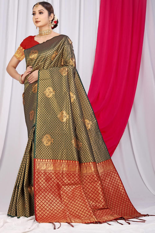 Classy Dark Green Soft Silk Saree With Incredible Blouse Piece