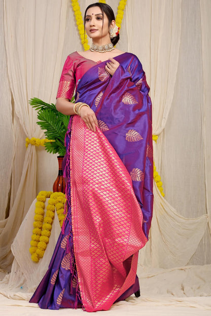 Prominent Purple Soft Banarasi Silk Saree With Lissome Blouse Piece