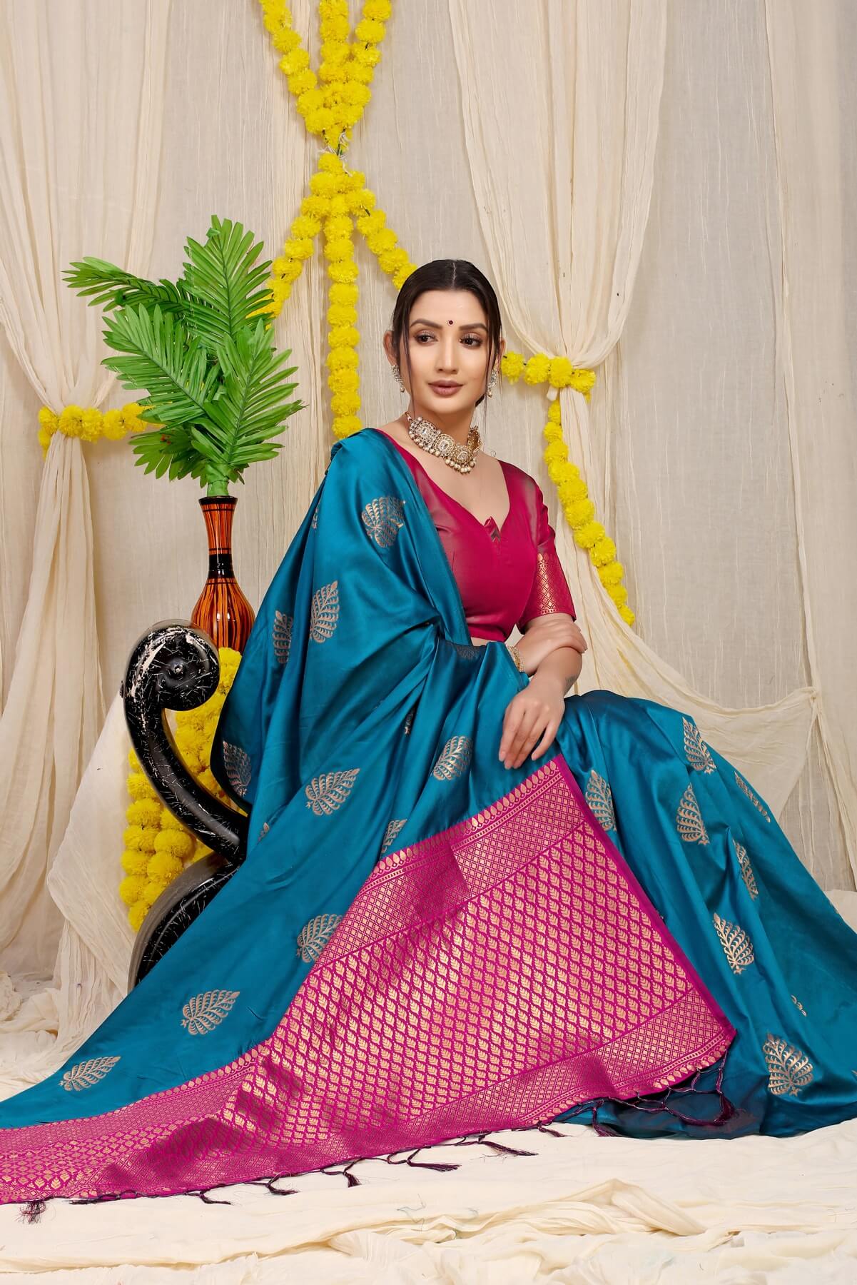 Excellent Teal Blue Soft Banarasi Silk Saree With Lissome Blouse Piece