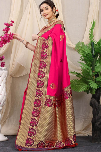 Gossamer Dark Pink Kanjivaram Silk With Sizzling Blouse Piece
