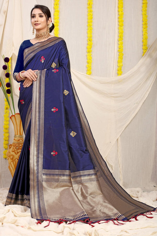 Stylish Navy Blue Banarasi Silk Saree With Magnetic Blouse Piece
