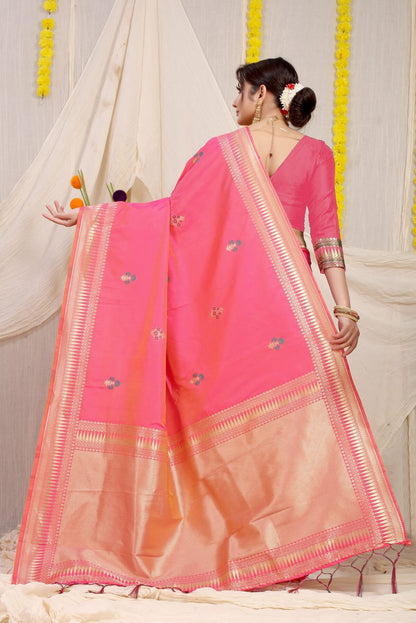 Gorgeous Pink Banarasi Silk Saree With Magnetic Blouse Piece