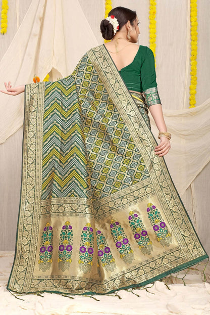 Propinquity Dark Green Soft Banarasi Silk Saree With Beautiful Blouse Piece