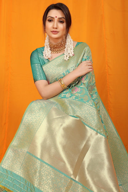 Murmurous Sea Green Kanjivaram Silk With Hypnotic Blouse Piece