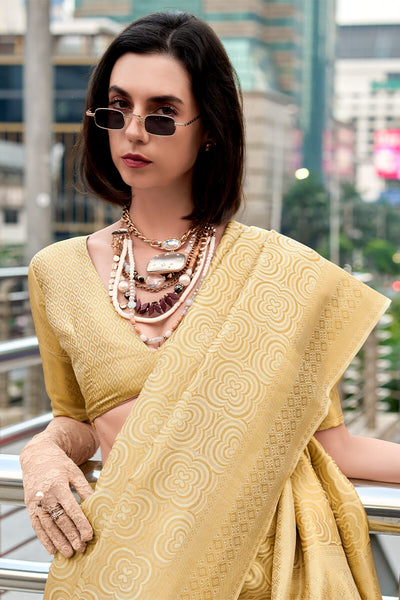 Seraphic Beige Kanjivaram Silk Saree With Fragrant Blouse Piece