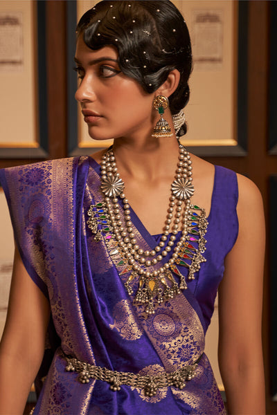 Adorable Royal Blue Kanjivaram Silk Saree With Entrancing Blouse Piece