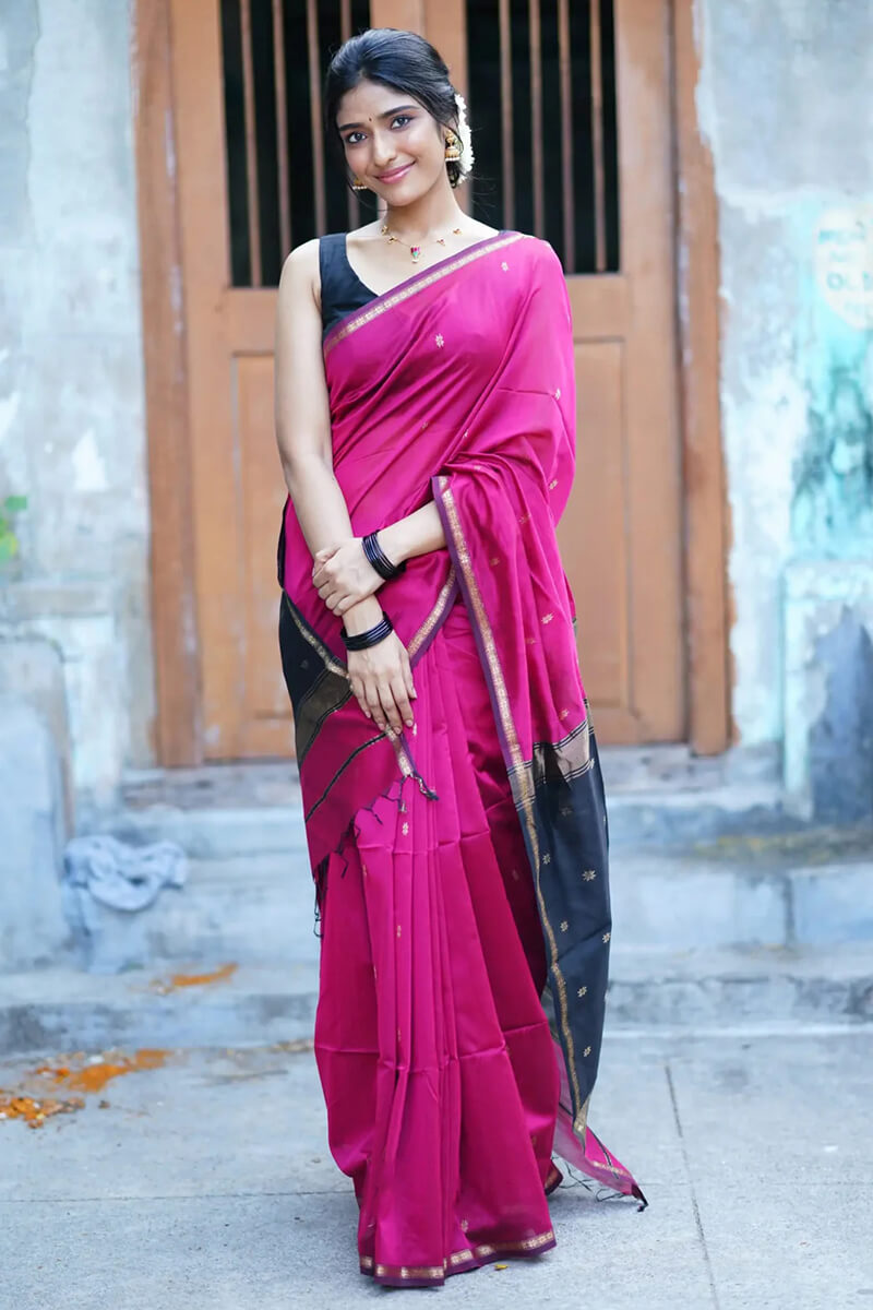 Smashing Dark Pink Cotton Silk Saree With Prodigal Blouse Piece