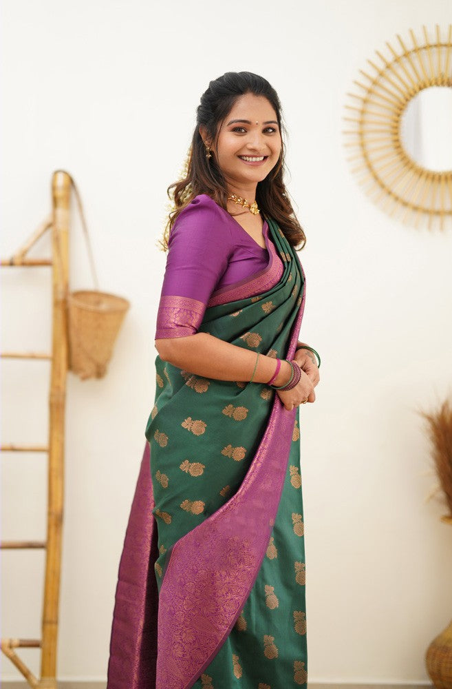 Charming Green Soft Silk Saree With Mesmeric Blouse Piece