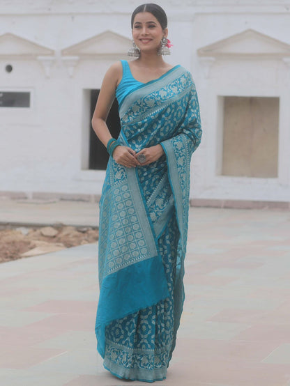 Extraordinary Firozi Soft Silk Saree With Lovely Blouse Piece