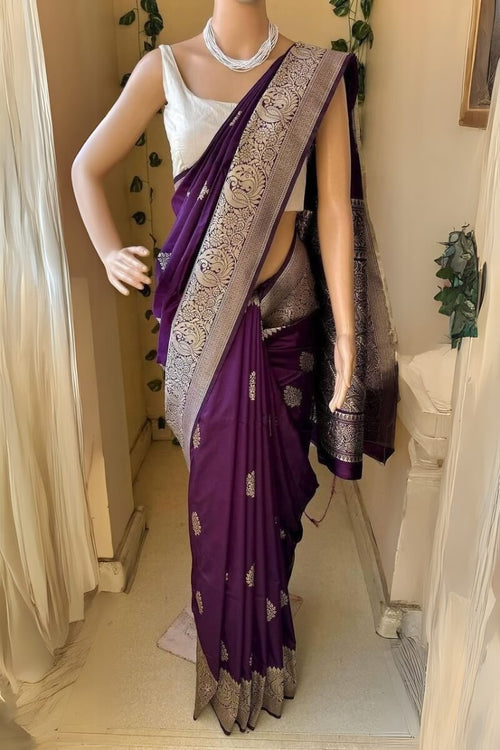Flameboyant Purple Soft Silk Saree With Stunner Blouse Piece