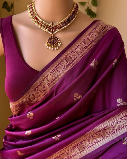 Enthralling Purple Soft Silk Saree With Excellent Blouse Piece