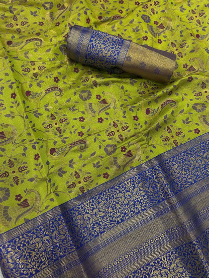 Seraphic Green Kanjivaram Silk Saree With Quixotic Blouse Piece