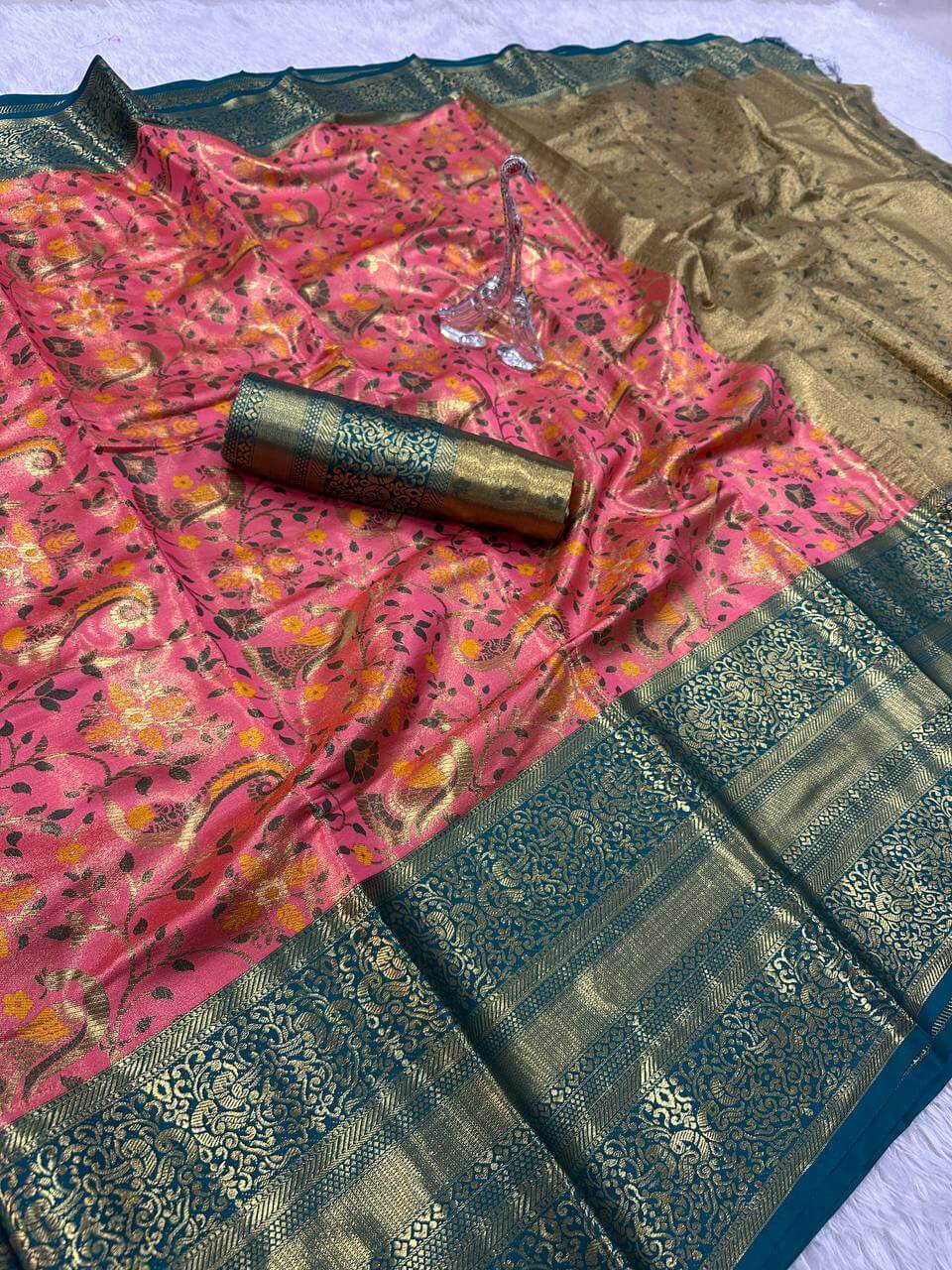 Capricious Pink Kanjivaram Silk Saree With Elision Blouse Piece