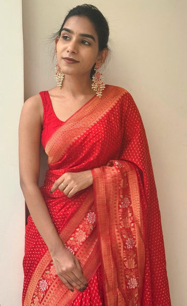 Beautiful Red Soft Banarasi Silk Saree With Snazzy Blouse Piece