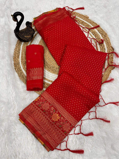 Beautiful Red Soft Banarasi Silk Saree With Snazzy Blouse Piece