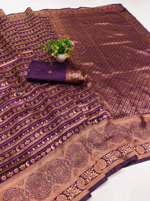 Amazing Purple Soft Silk Saree With Divine Blouse Piece