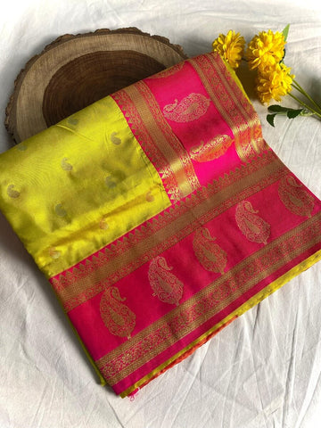 Adoring Mehndi Soft Banarasi Silk Saree With Delightful Blouse Piece