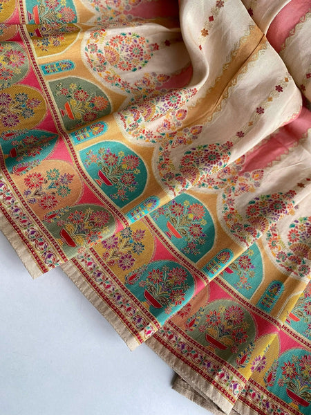 Stunner Beige Pashmina Saree With Desuetude Blouse Piece