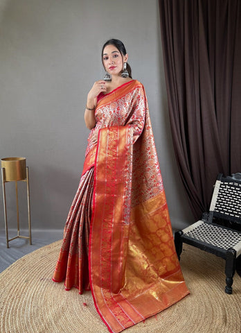 Surreptitious Red Kanjivaram Silk Saree With Felicitous Blouse Piece